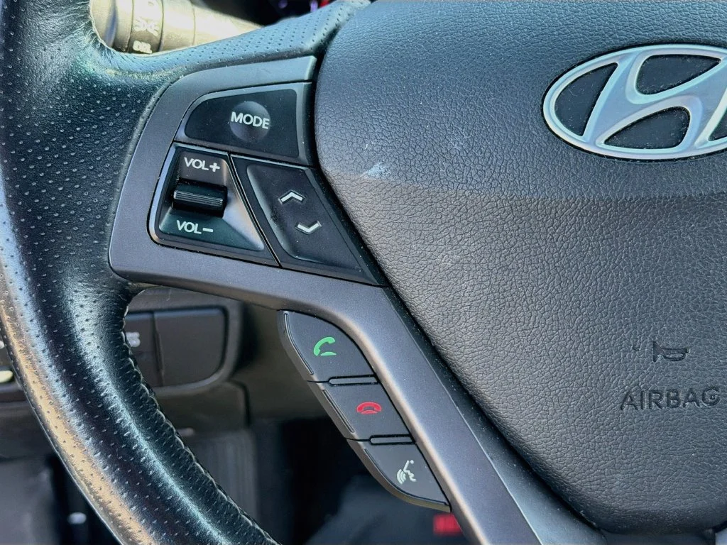 Used 2016 White Hyundai Turbo image 16