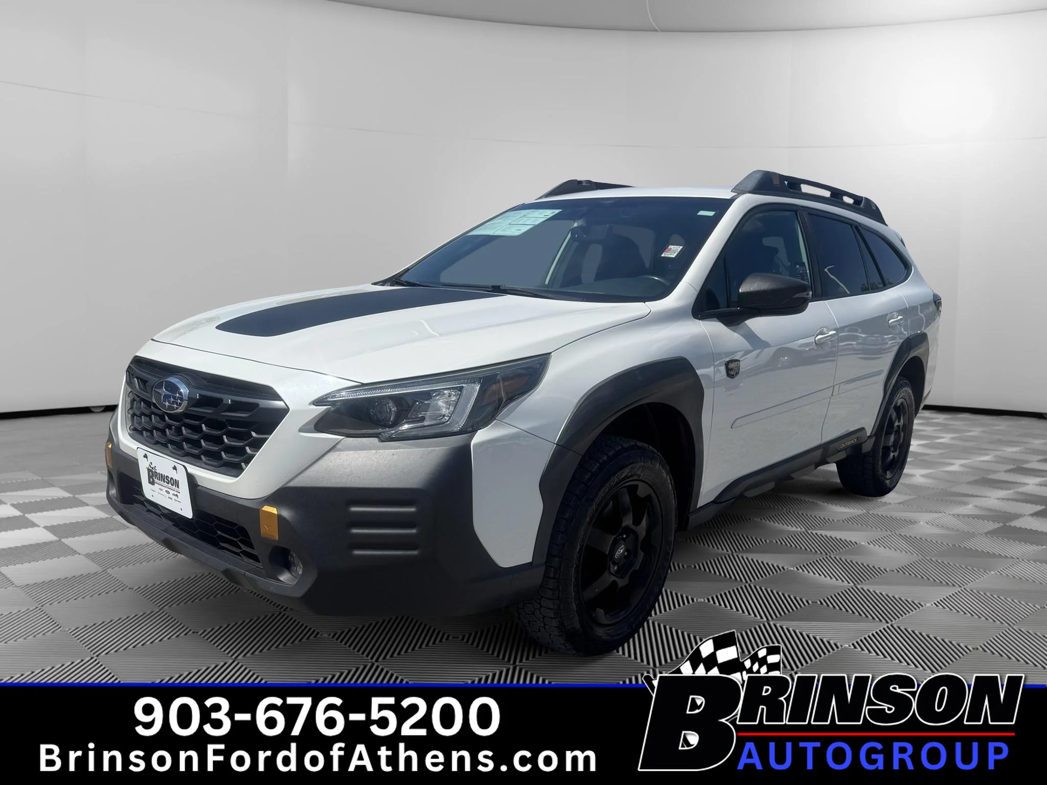Used 2022 Crystal White Pearl Subaru Wilderness image 1