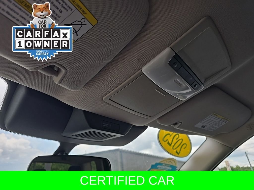 Used 2025 Silver Nissan S image 24