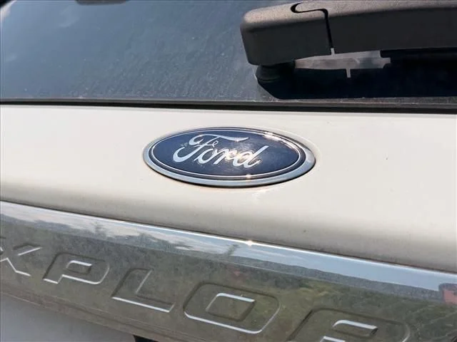 Used 2020 White Ford XLT image 12