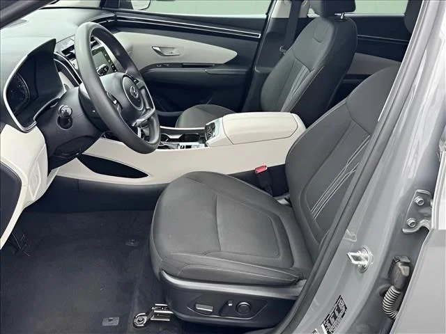 Used 2024 Gray Hyundai SEL image 6