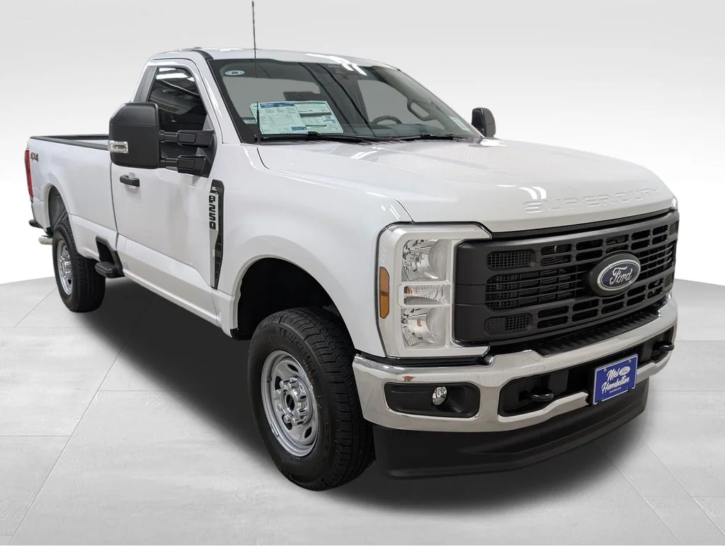 New 2026 Oxford White Ford F-250® XL image 17