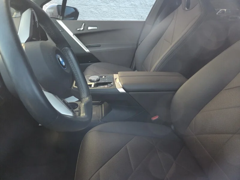 Used 2024 White Metallic BMW XDRIVE50 image 8