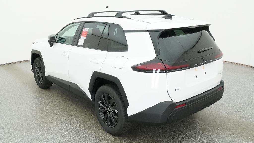 New 2026 Ice Cap Toyota XLE Premium image 4