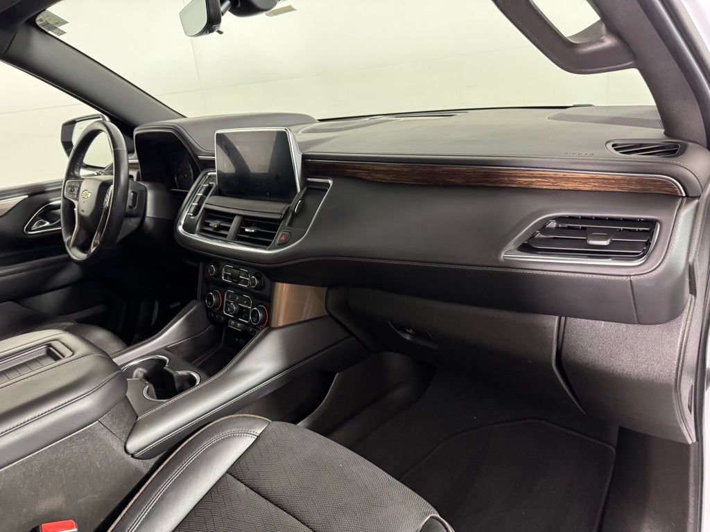 Used 2021 Summit White Chevrolet High Country image 34