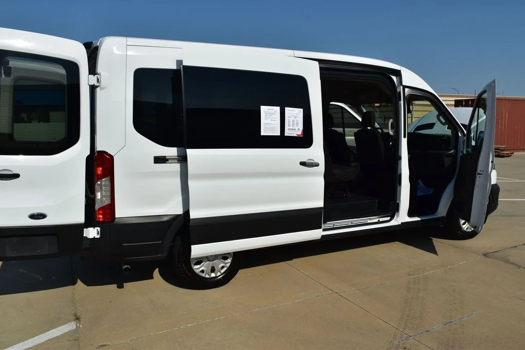 Used 2023 White Ford XL image 47