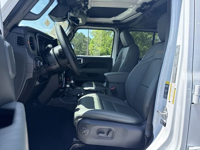 New 2026 White Jeep Mojave X image 9