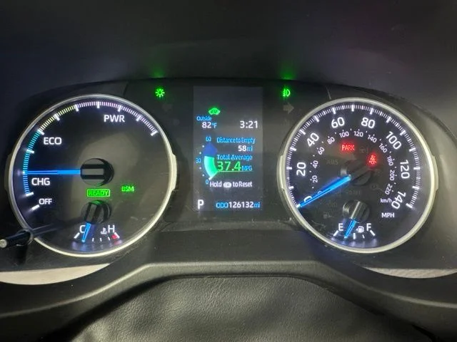 Used 2019 Lunar Toyota XLE image 18