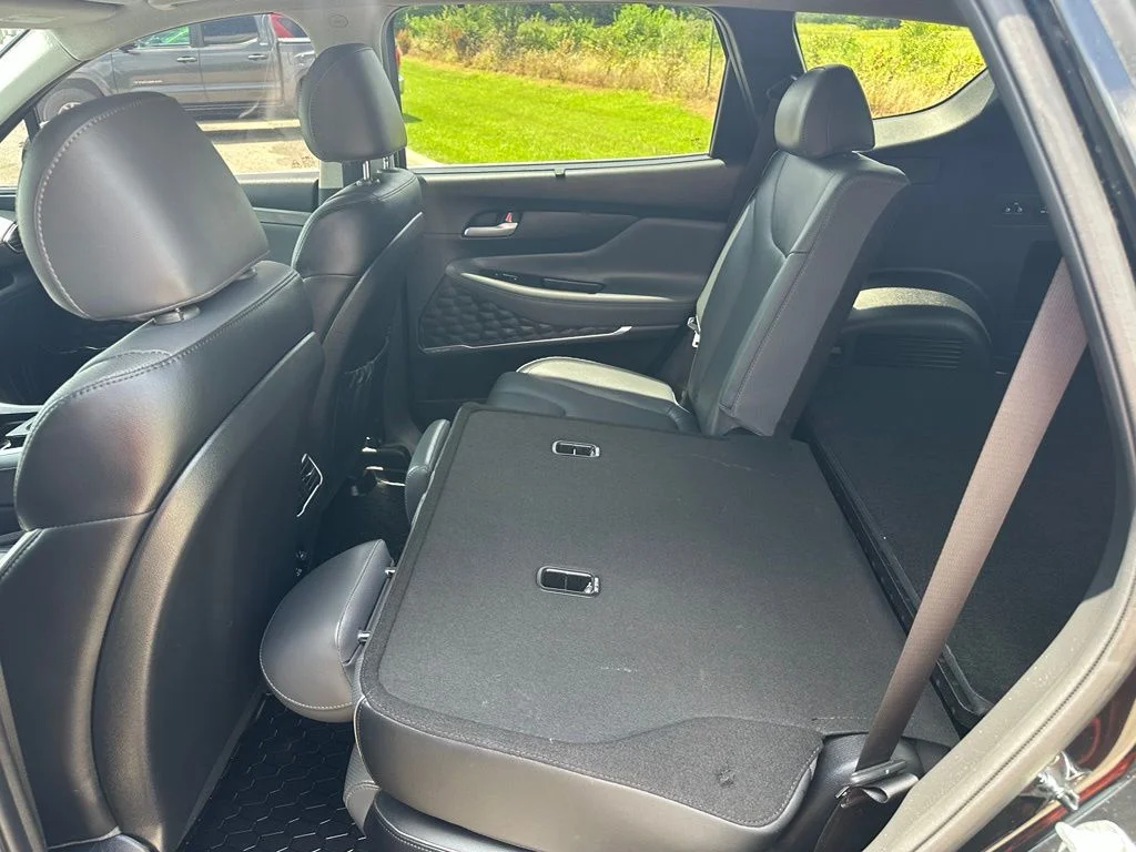 Used 2023 Black Hyundai Limited image 24
