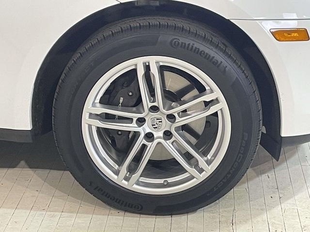 Used 2026 White Porsche  image 16