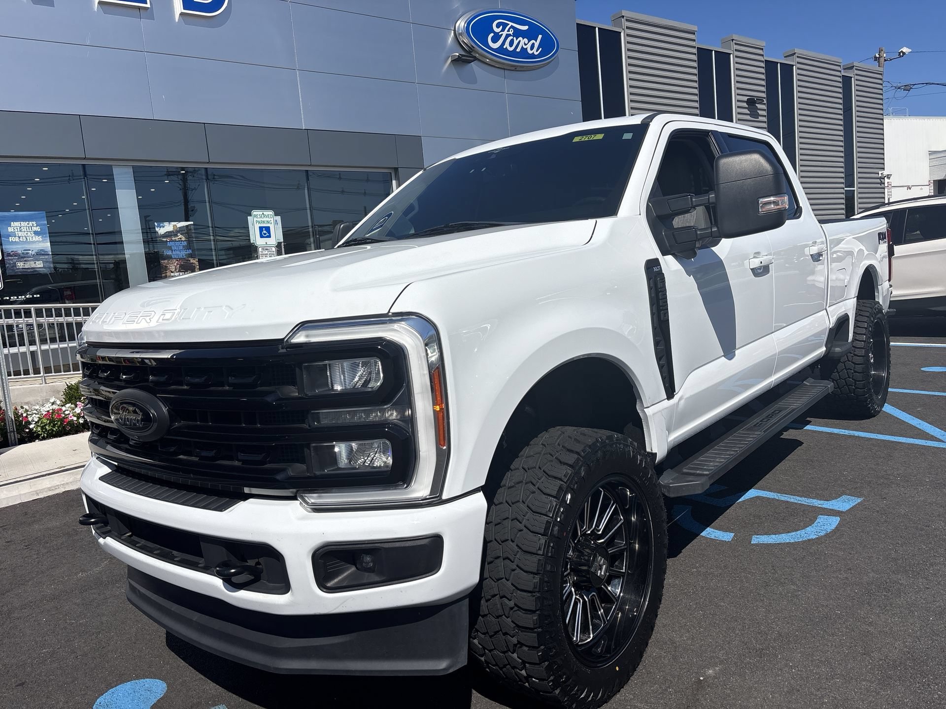 Used 2023 White Ford XLT image 29