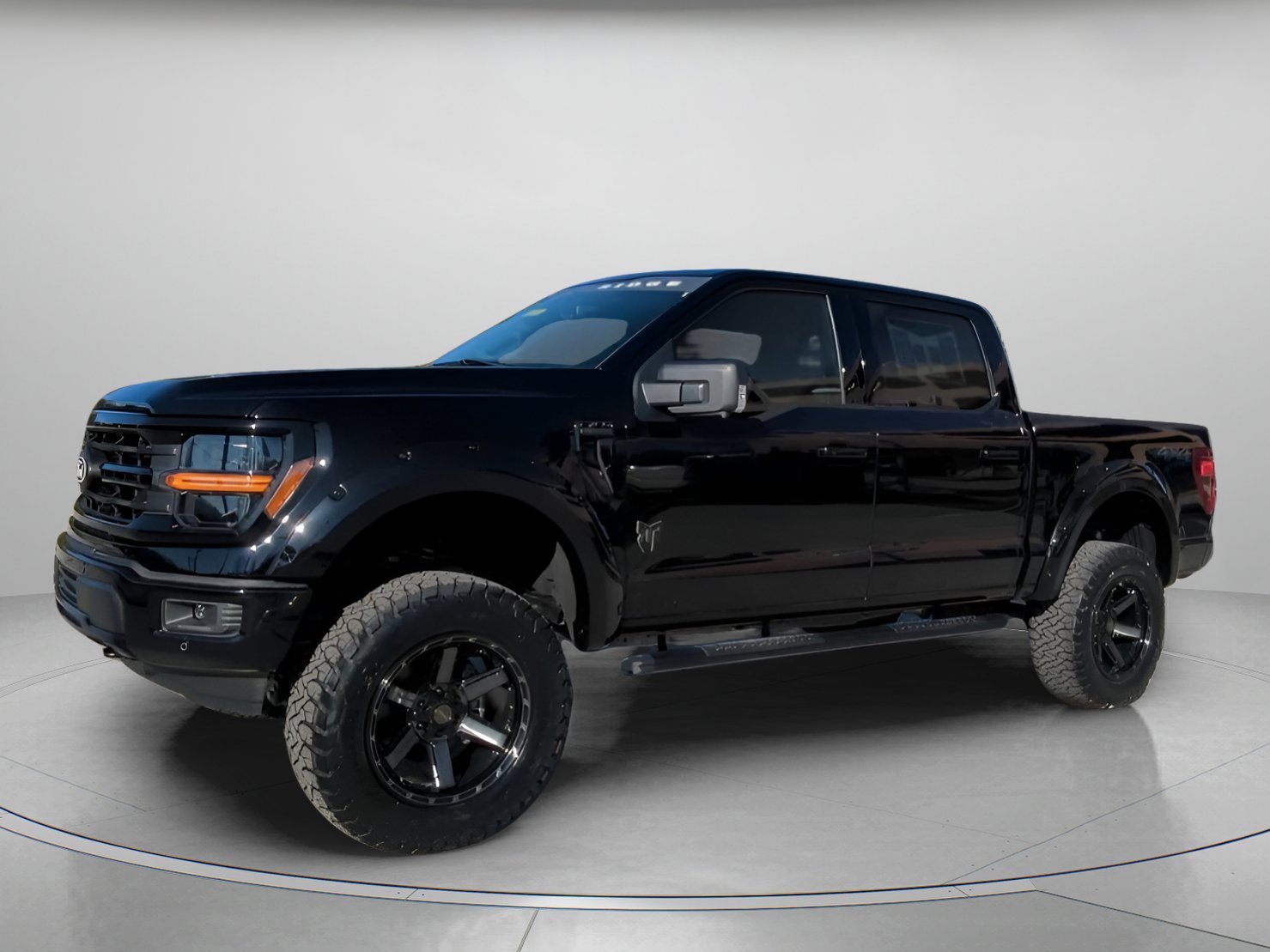 New 2026 Agate Black Metallic Ford XLT image 7