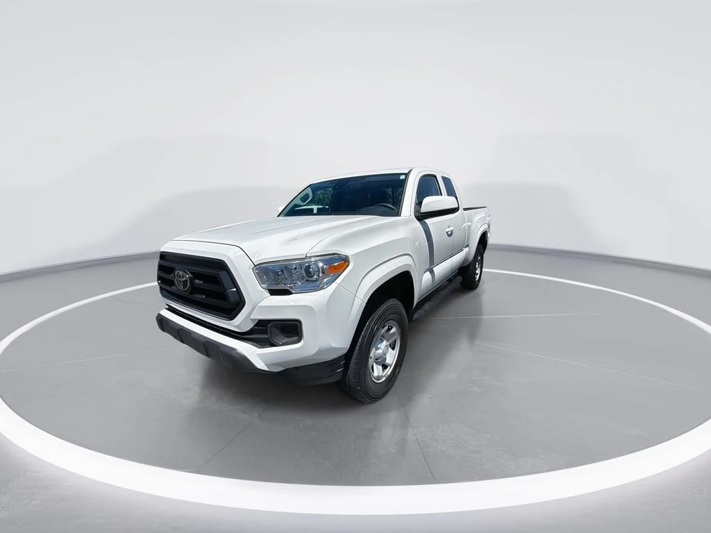 Used 2021 White Toyota SR image 4
