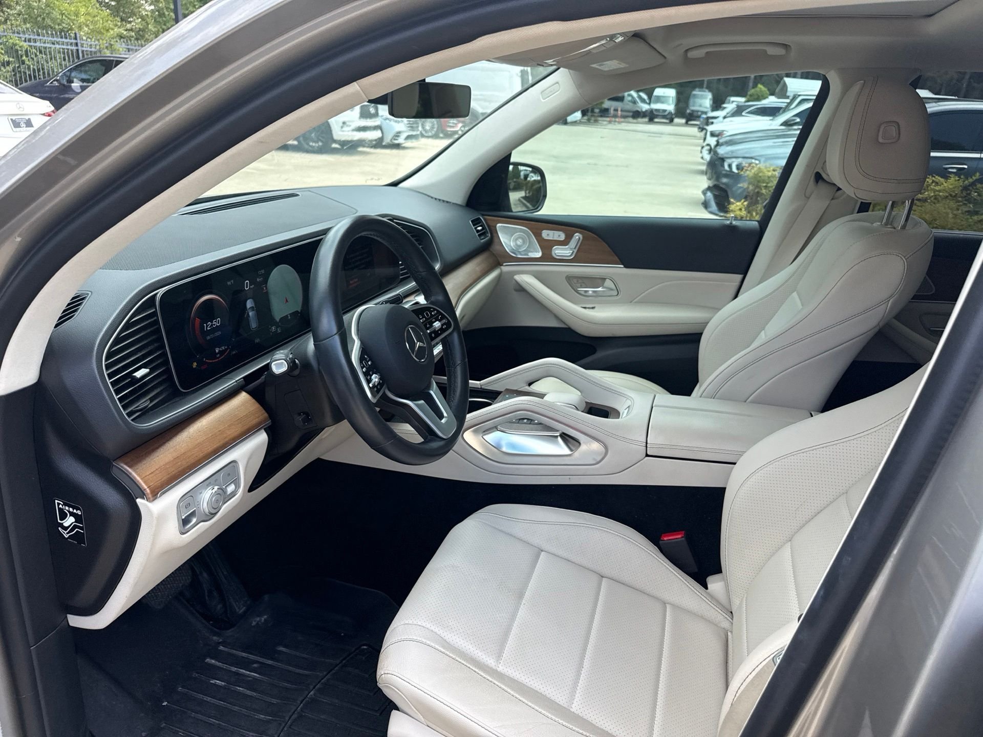 Used 2021 Mojave Silver Metallic Mercedes-Benz GLE 350 image 9