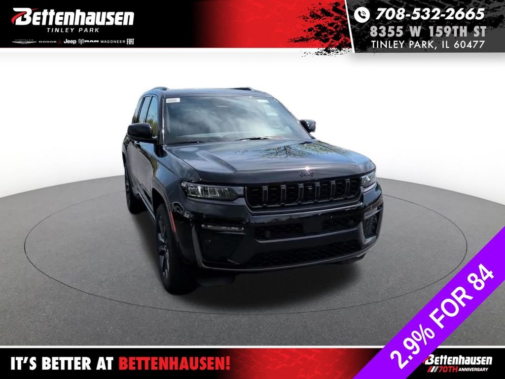 New 2026 Diamond Black Crystal Pearl-Coat Exterior Paint Jeep Limited Reserve image 4