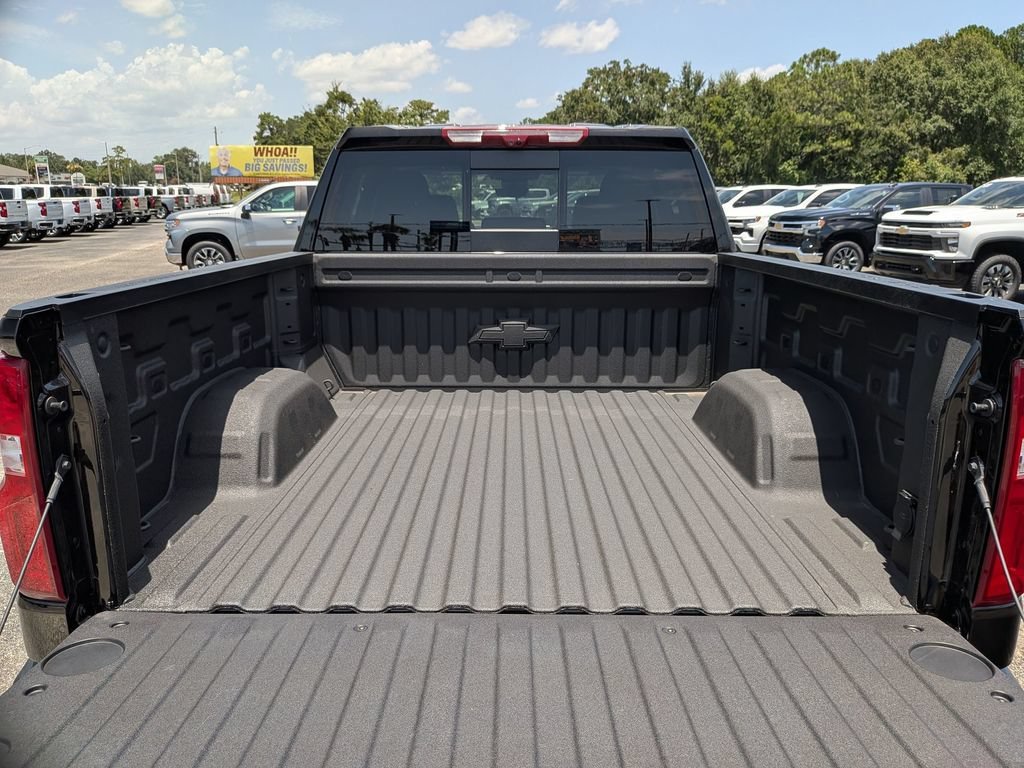 New 2026 Black Chevrolet LTZ image 34