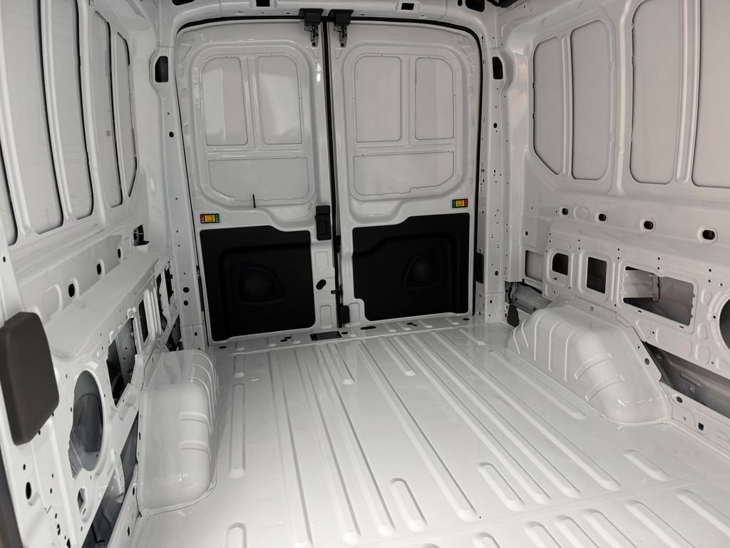 New 2026 White Ford Base image 28