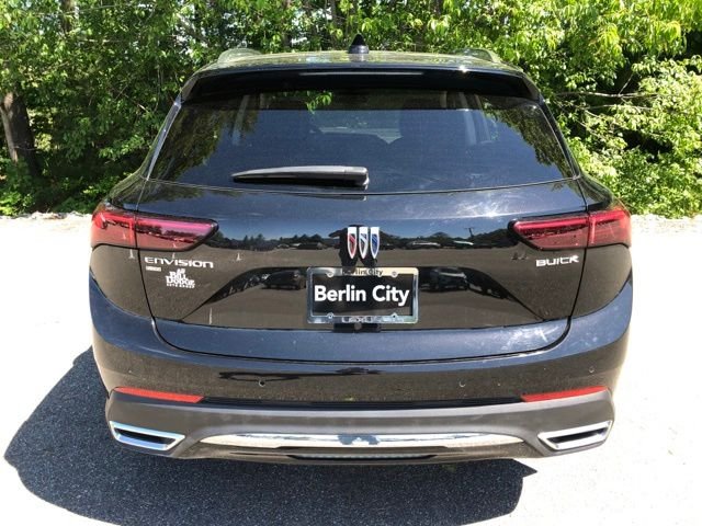 Used 2025 Black Buick Preferred image 6