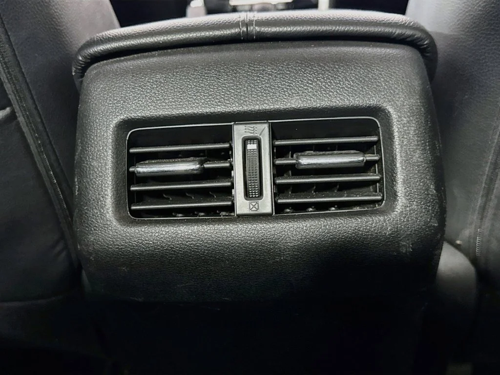 Used 2016 Black Honda EX-L image 31