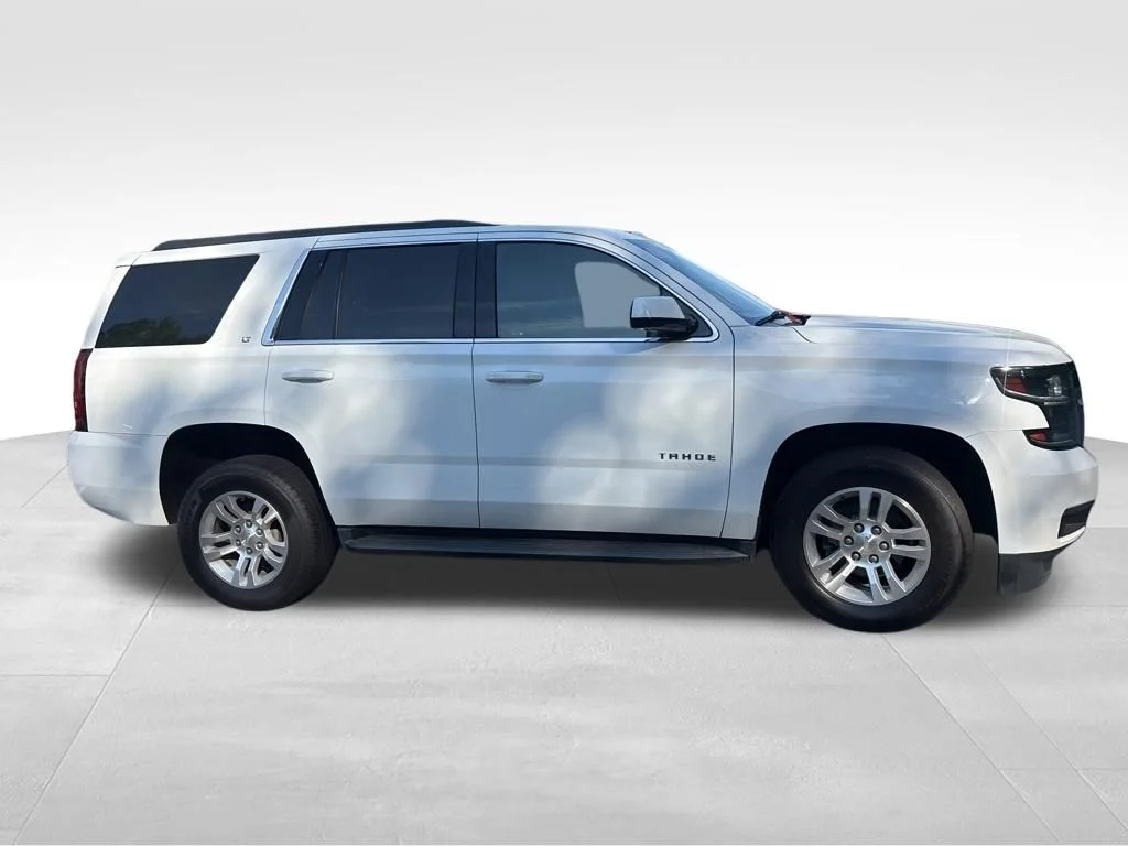Used 2019 White Chevrolet LT image 11