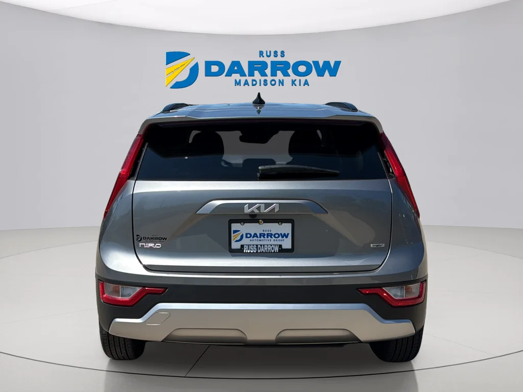 Used 2025 Steel Gray Kia LX image 4