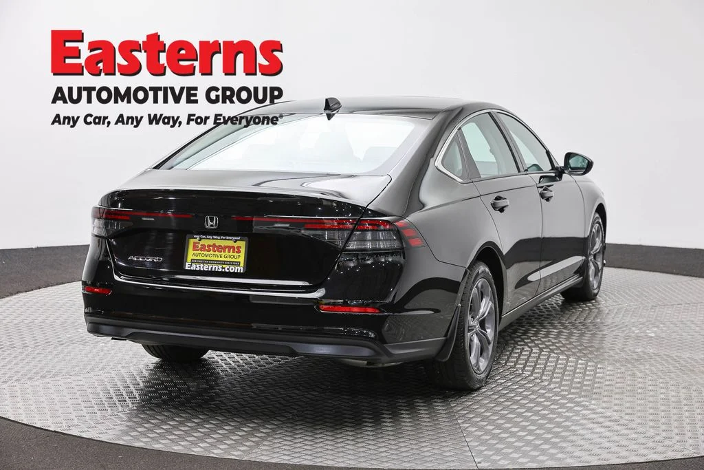 Used 2024 Black Honda EX image 5