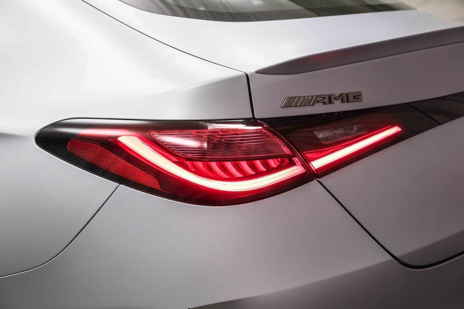 New 2026 MANUFAKTUR Cirrus Silver Magno Mercedes-Benz AMG® GLC 43 4MATIC Coupe image 48