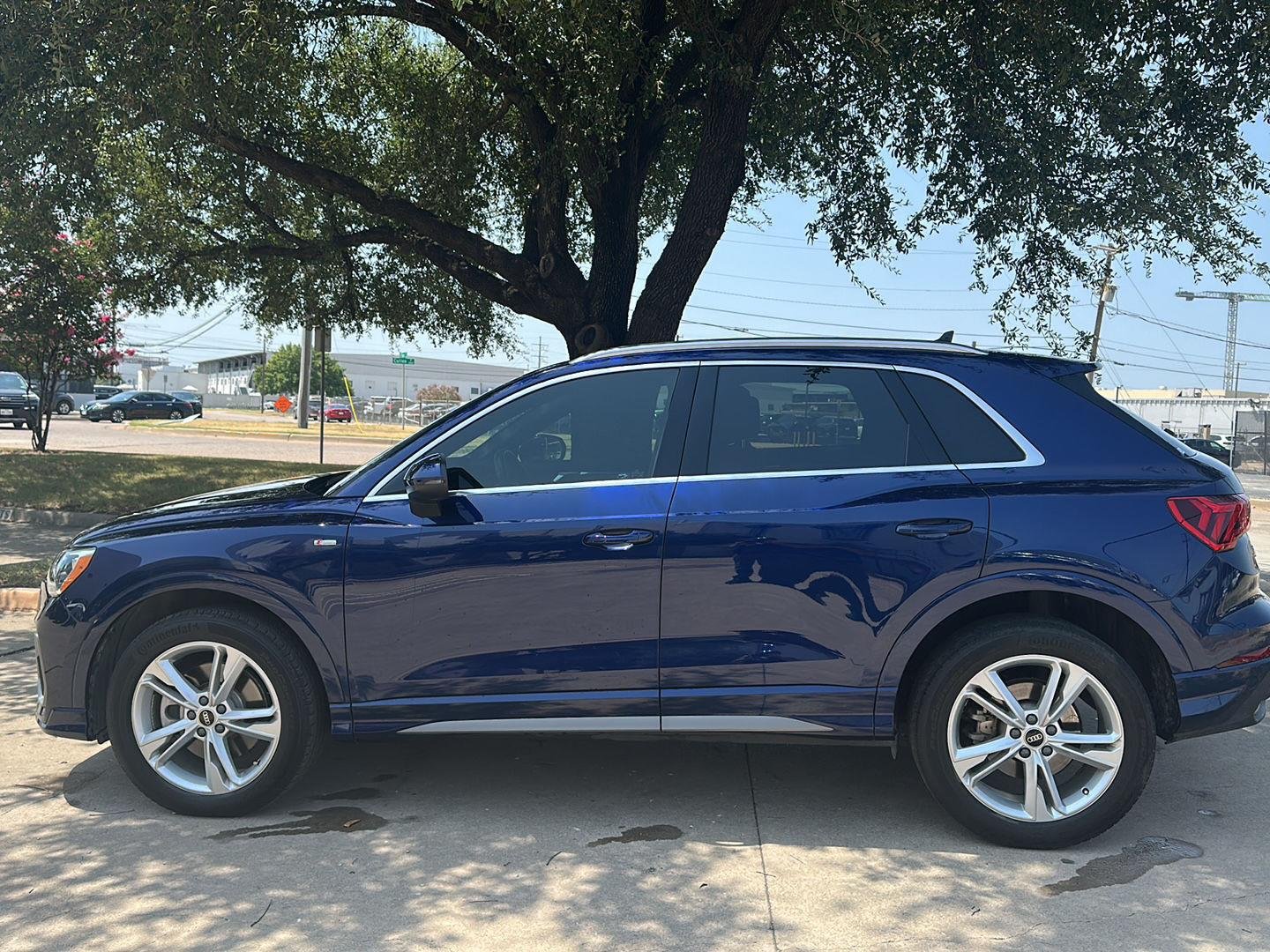 Used 2022 Navarra Blue Metallic Audi S line Premium image 8