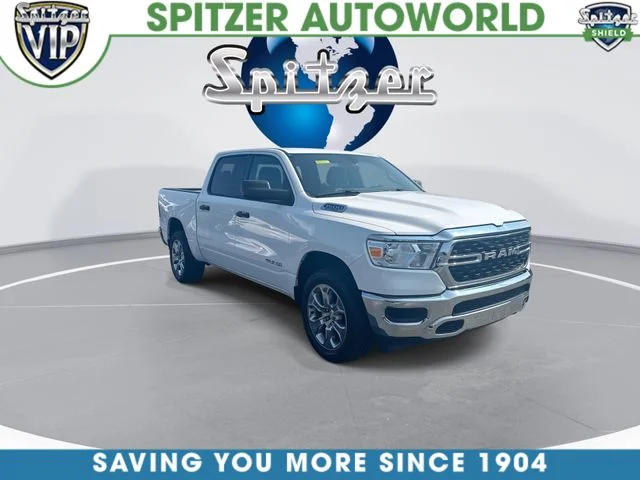 Used 2024 White Ram Big Horn/Lone Star image 2