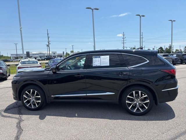 Used 2022 Black Acura Technology image 10