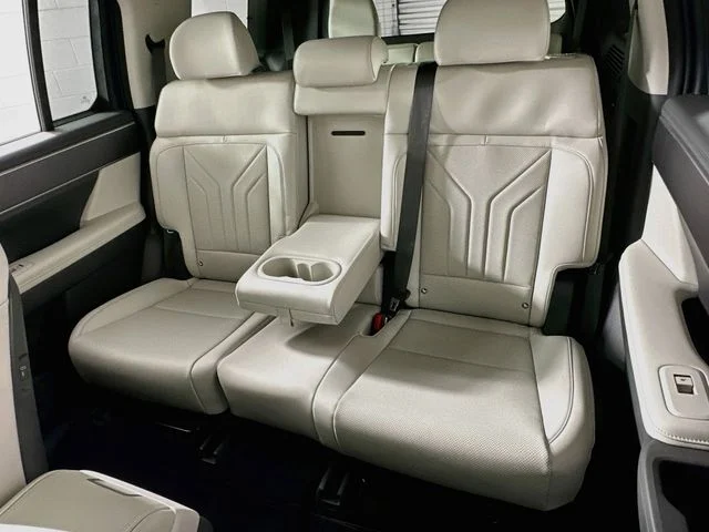 New 2027 Hyundai SANTA FE HYBRID SEL