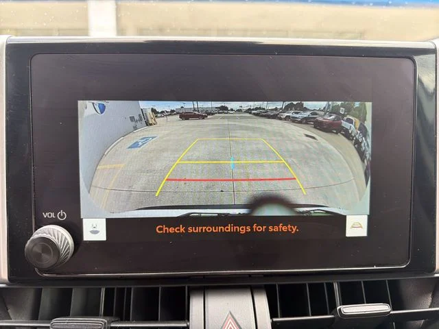 Used 2025 White Toyota XLE image 19