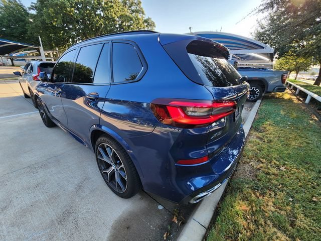 Used 2021 Blue BMW xDrive40i image 3