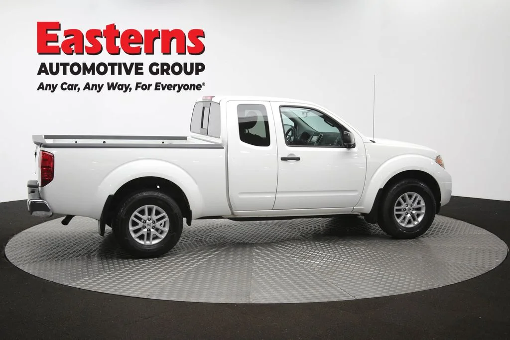 Used 2021 White Nissan SV image 42
