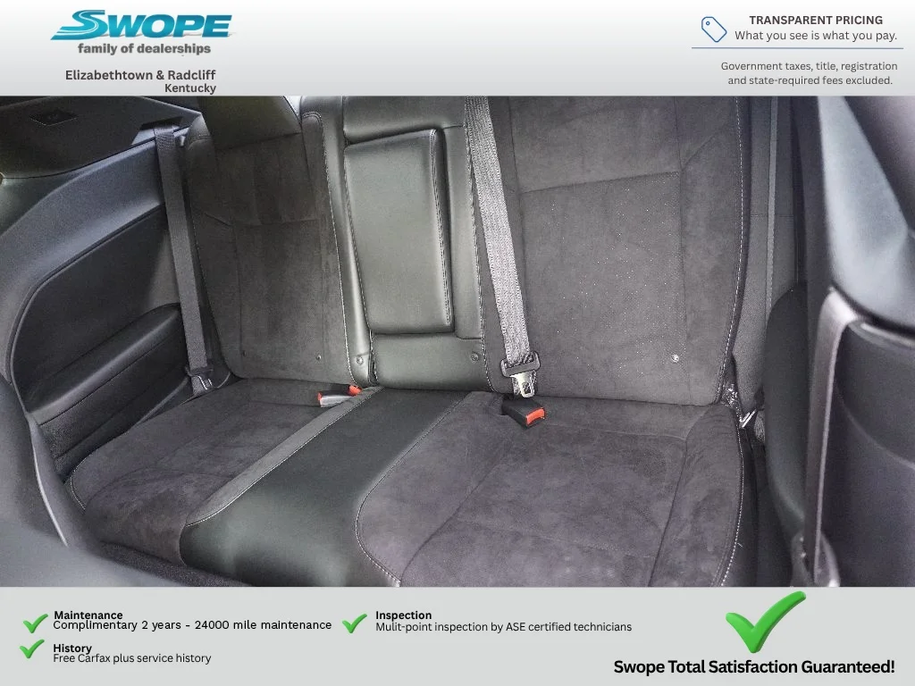Used 2017 Go Mango Dodge 392 Hemi Scat Pack Shaker image 9