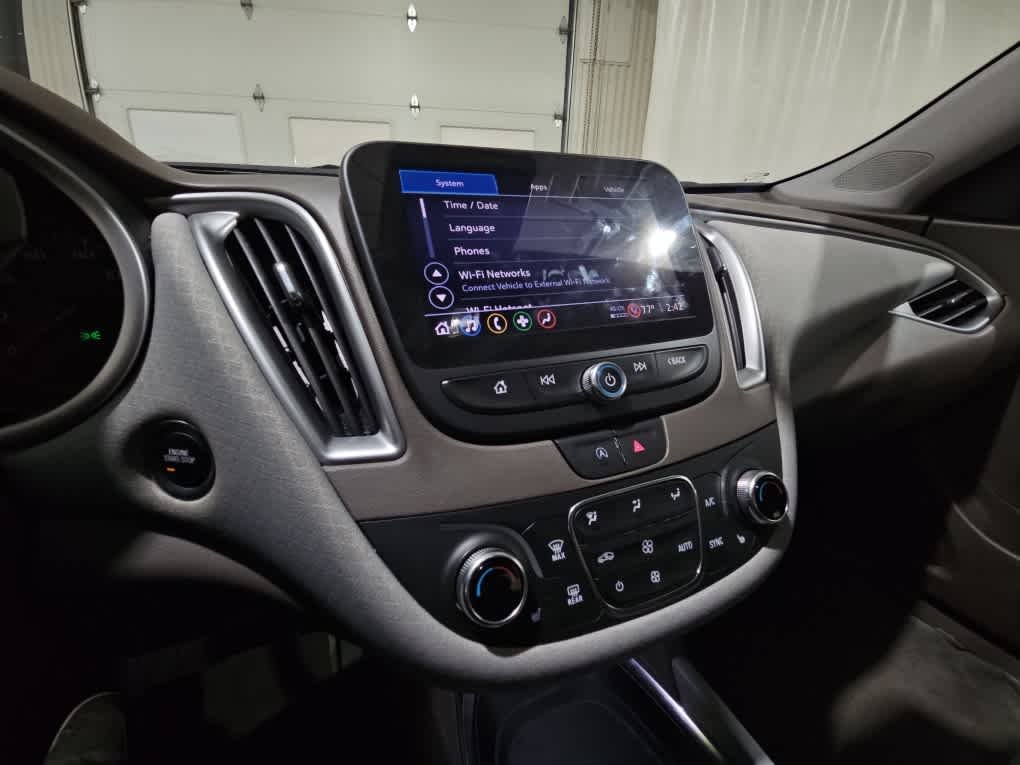 Used 2024 Lakeshore Blue Metallic Chevrolet LT image 6