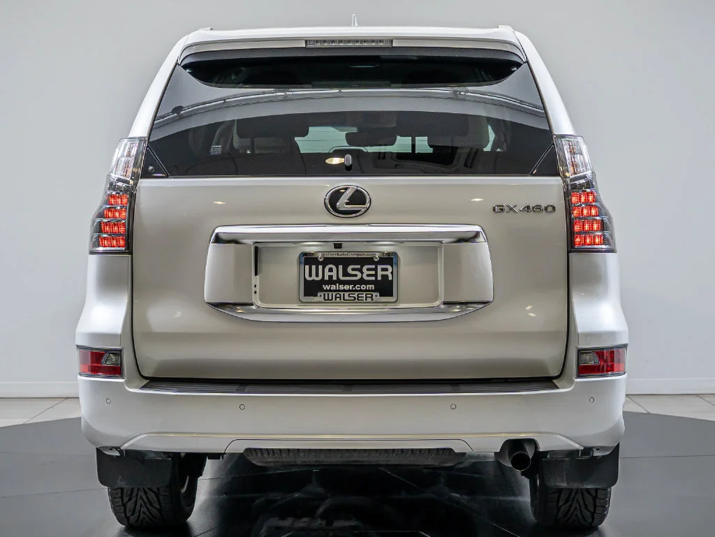 Certified Used 2023 Eminent White Pearl Lexus 460 image 7