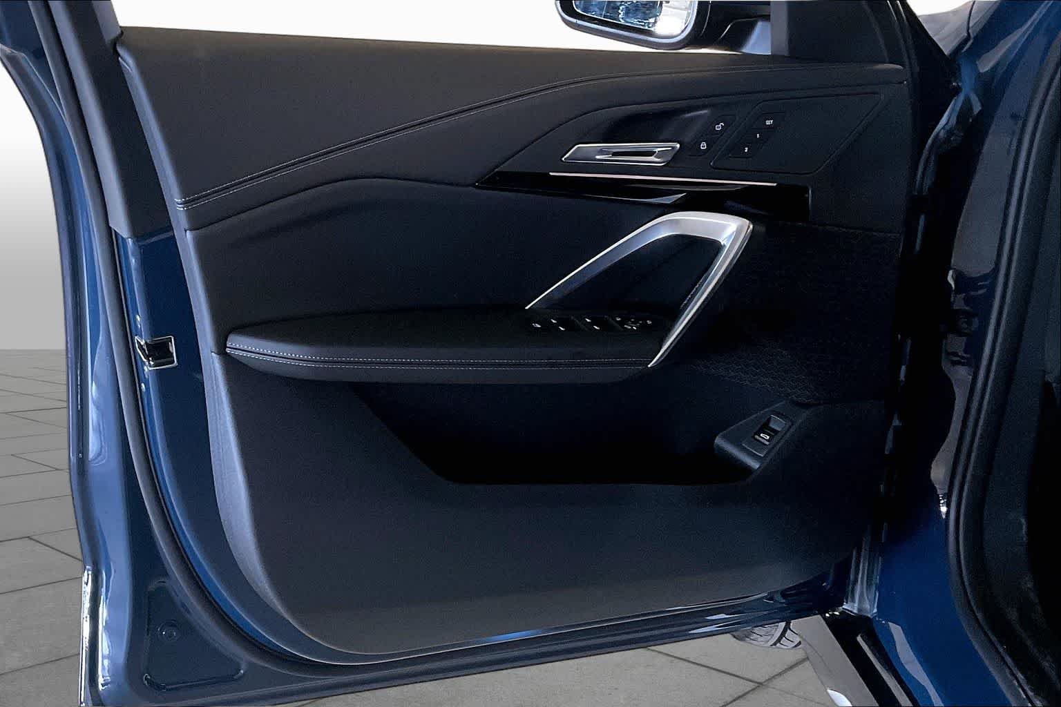 New 2026 Night Dusk Blue Metallic BMW xDrive28i image 10