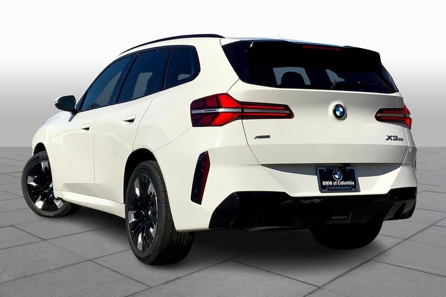 Used 2026 Alpine White BMW 30 xDrive image 12