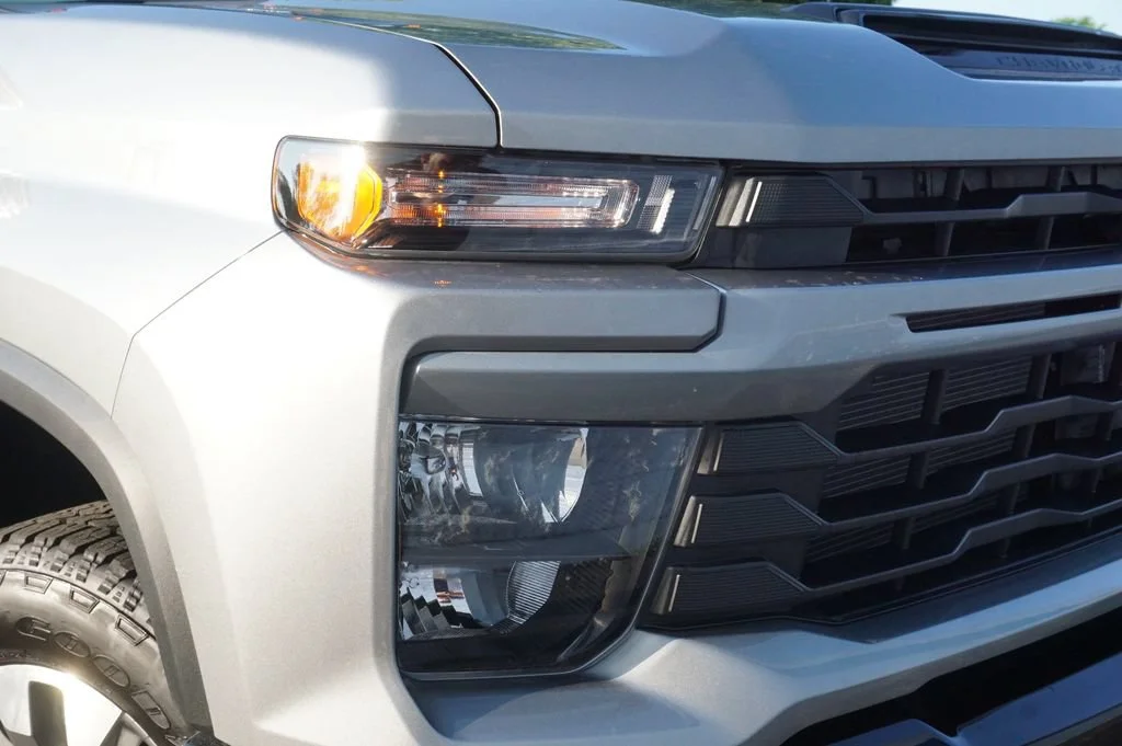 New 2026 Sterling Gray Metallic Chevrolet Custom image 29