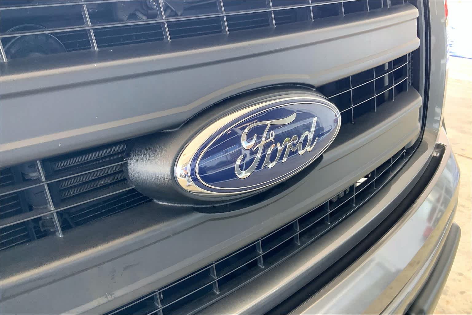 Used 2014 Sterling Gray Metallic Ford STX image 34