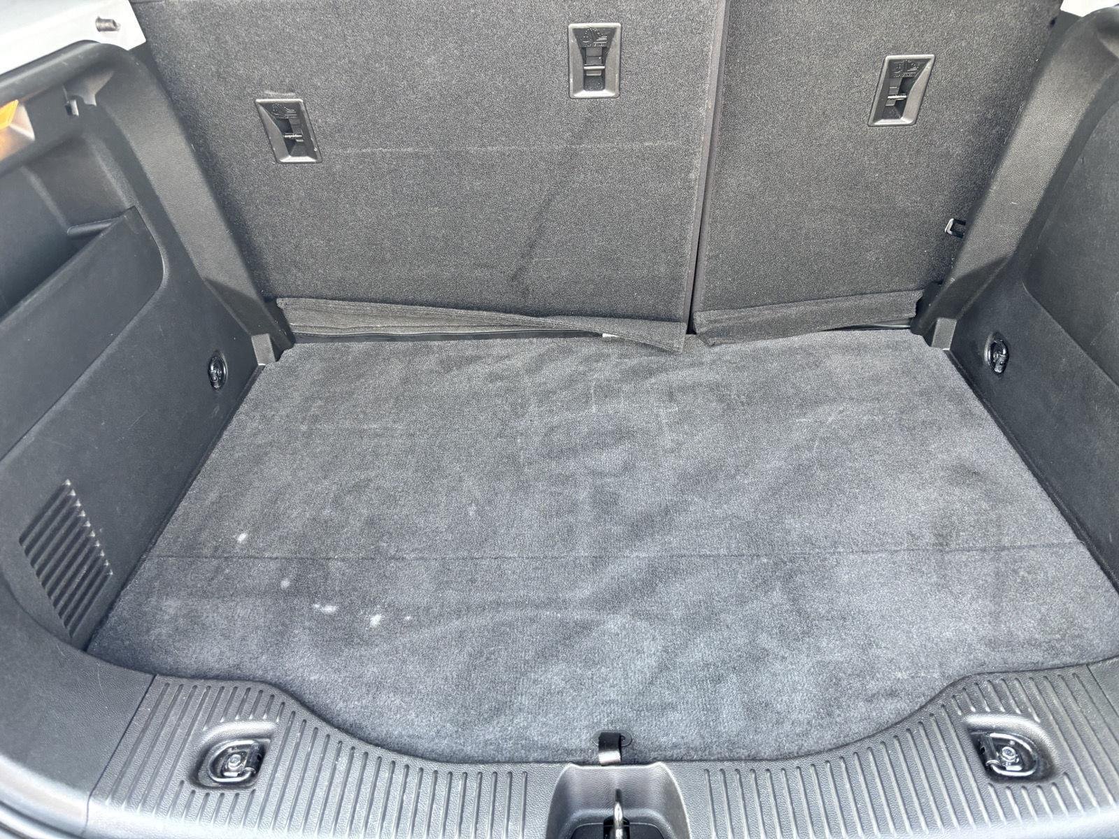 Used 2019 Silver Ice Metallic Chevrolet LS image 29