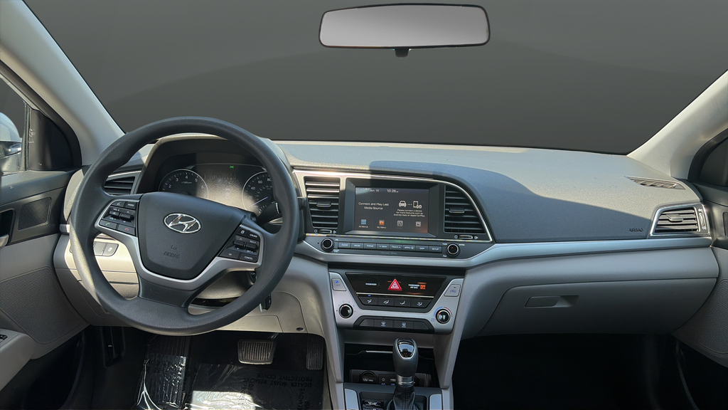 Used 2018 Silver Hyundai SEL image 12