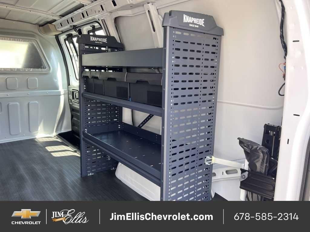 2025 Chevrolet Express Cargo Work Van - Photo 15