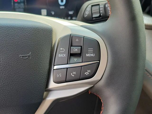 New 2026 Agate Black Metallic Ford Active image 24