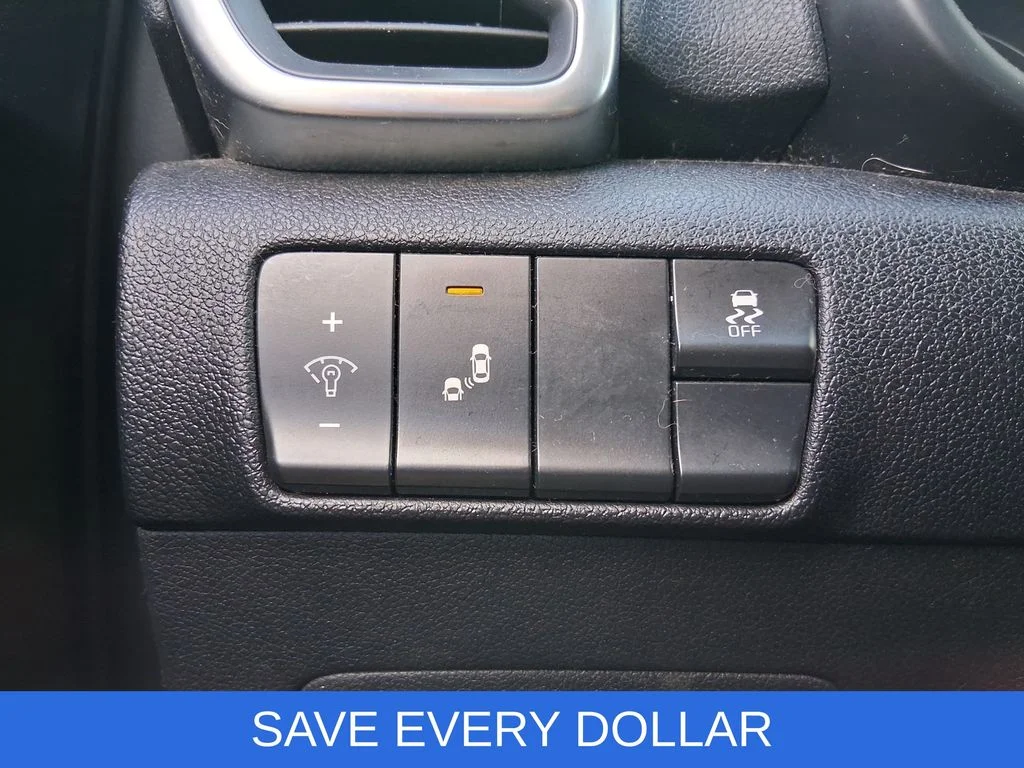 Used 2018 Brown Kia EX image 16