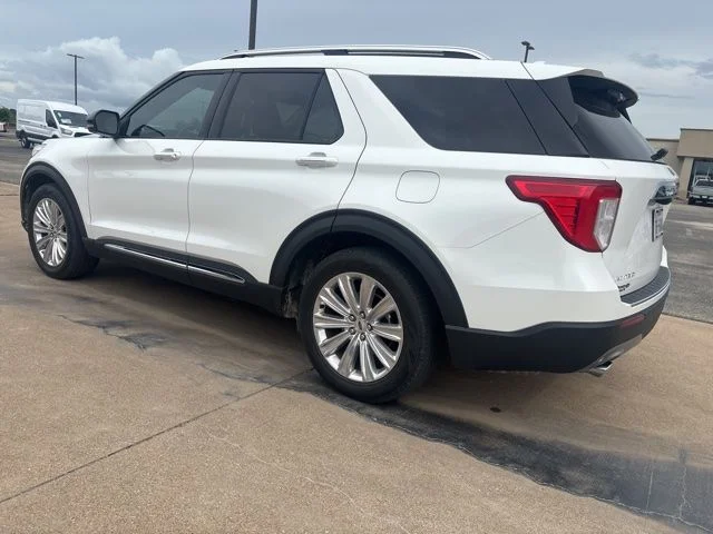 Used 2023 Star White Ford Limited image 4