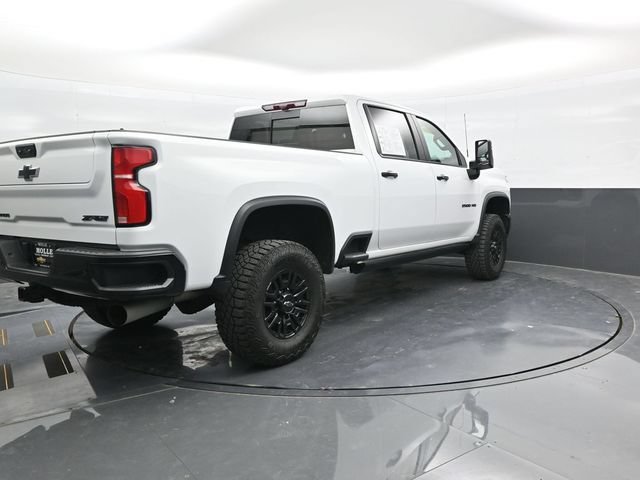 Used 2024 Summit White Chevrolet ZR2 image 6