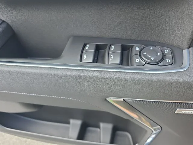 Used 2026 Black Chevrolet LTZ image 29