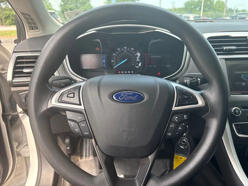 Used 2016 White Ford SE image 20
